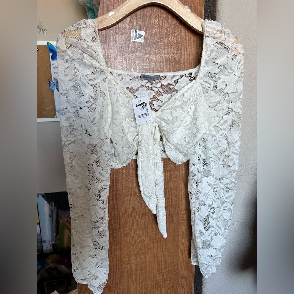 NWT Women’s Large Charlotte Russe White Floral Lace Tie Long Sleeve Crop Top